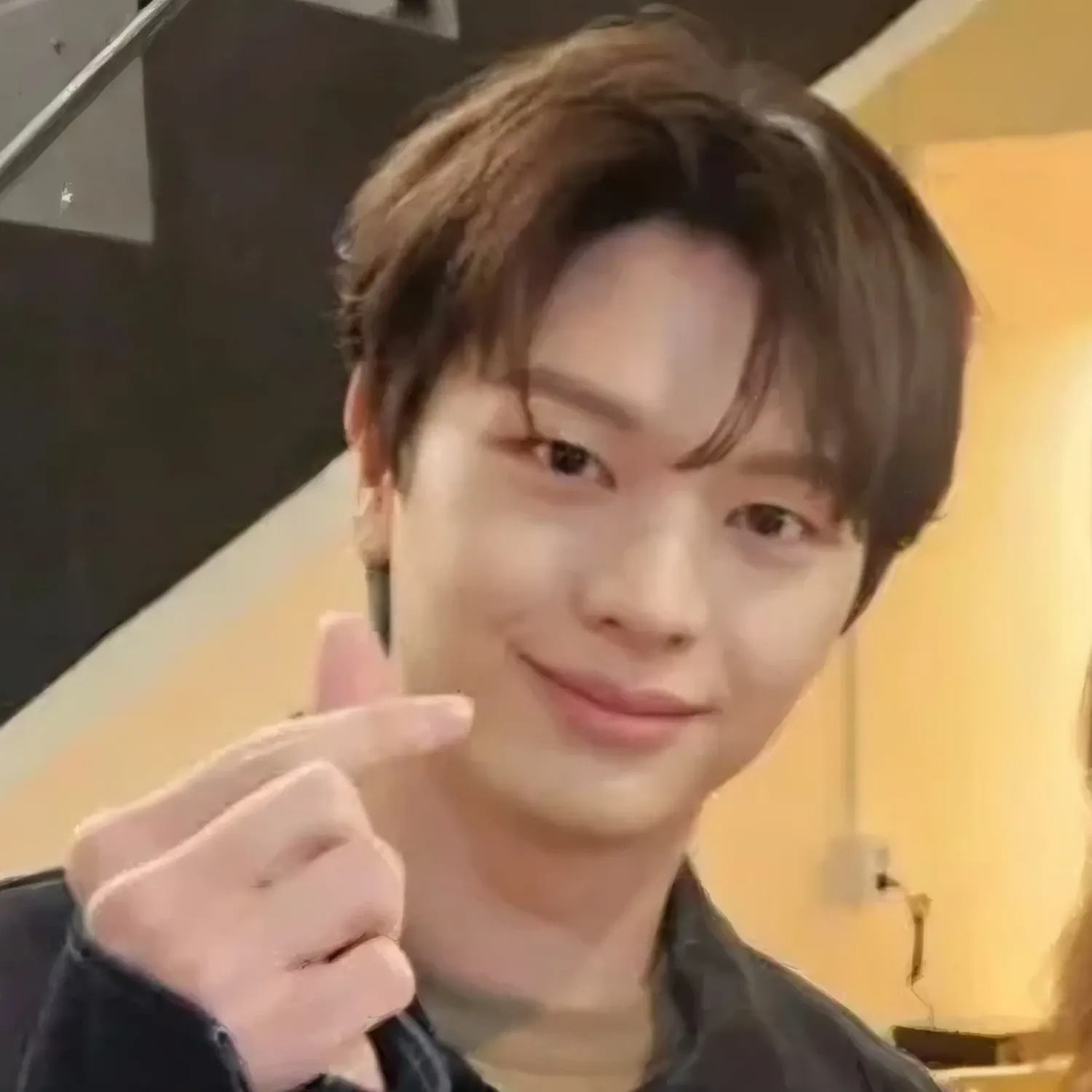 Latest photo of Yook Sungjae