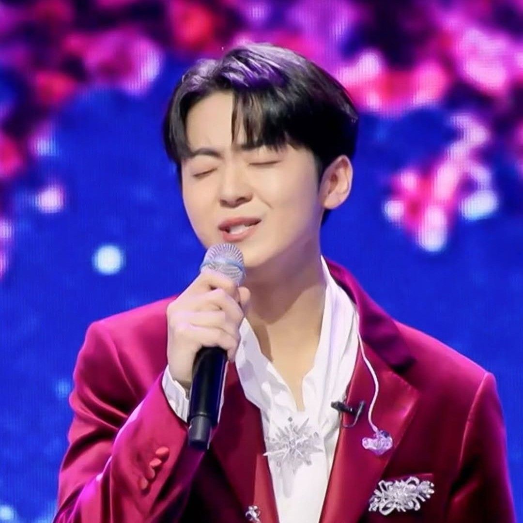 粉丝拍下的Park Minu瞬间