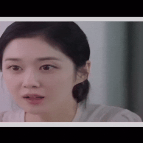 A moment captured by a fan of Jang Nara