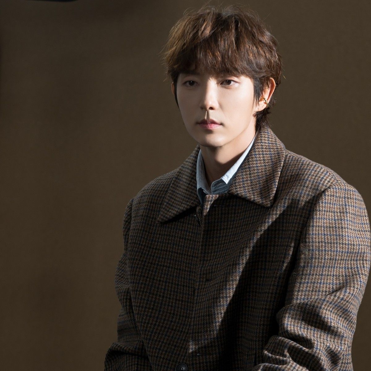 Behind-the-scenes cut of Lee Joongi