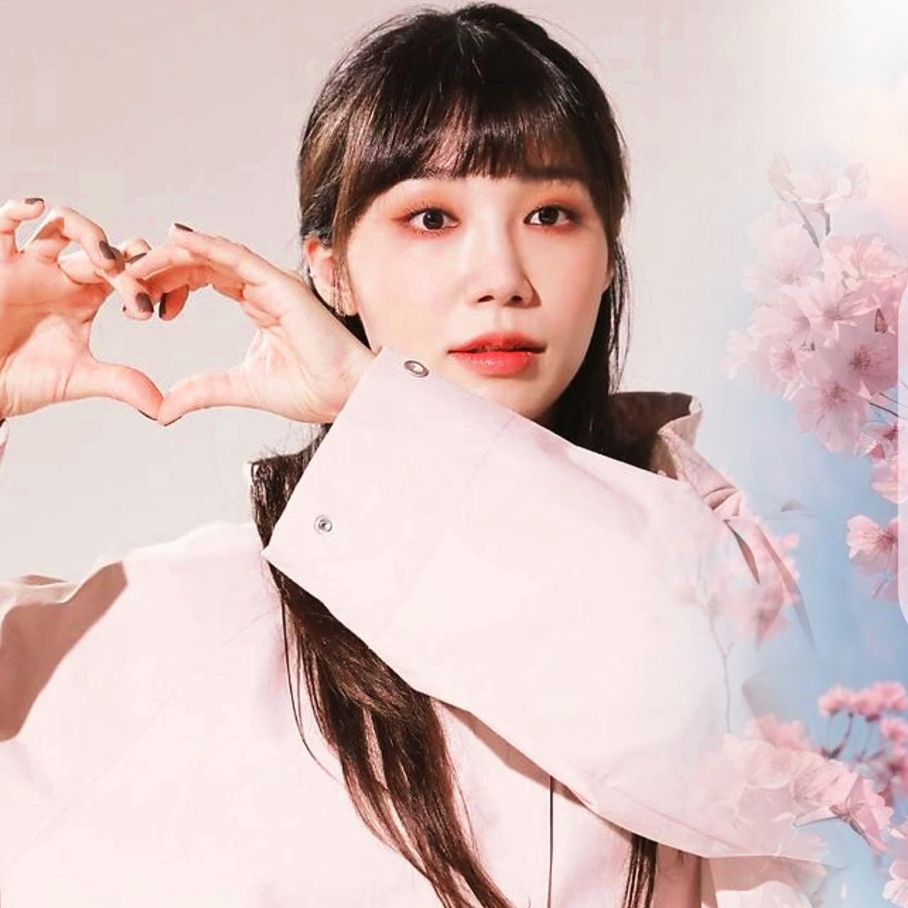 Foto terbaru dari Jung Eunji