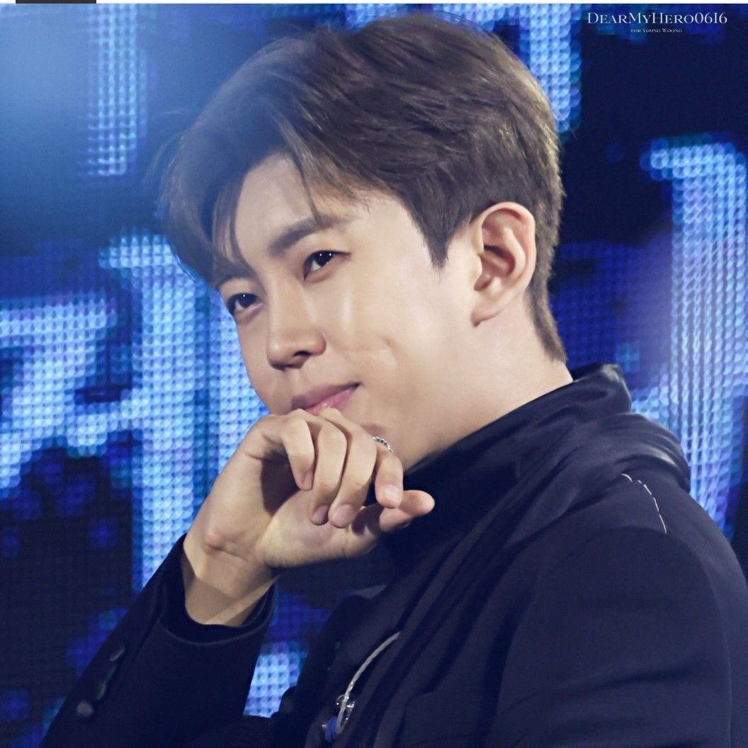 A moment captured by a fan of Lim Youngwoong