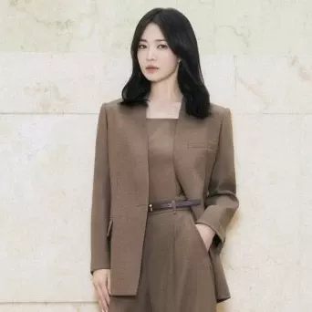 Recent activity shot of Song Hyekyo