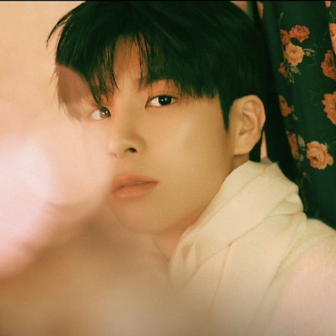 Foto kegiatan terbaru dari Jeong Dongwon