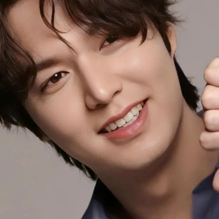 Behind-the-scenes cut of Lee Minho
