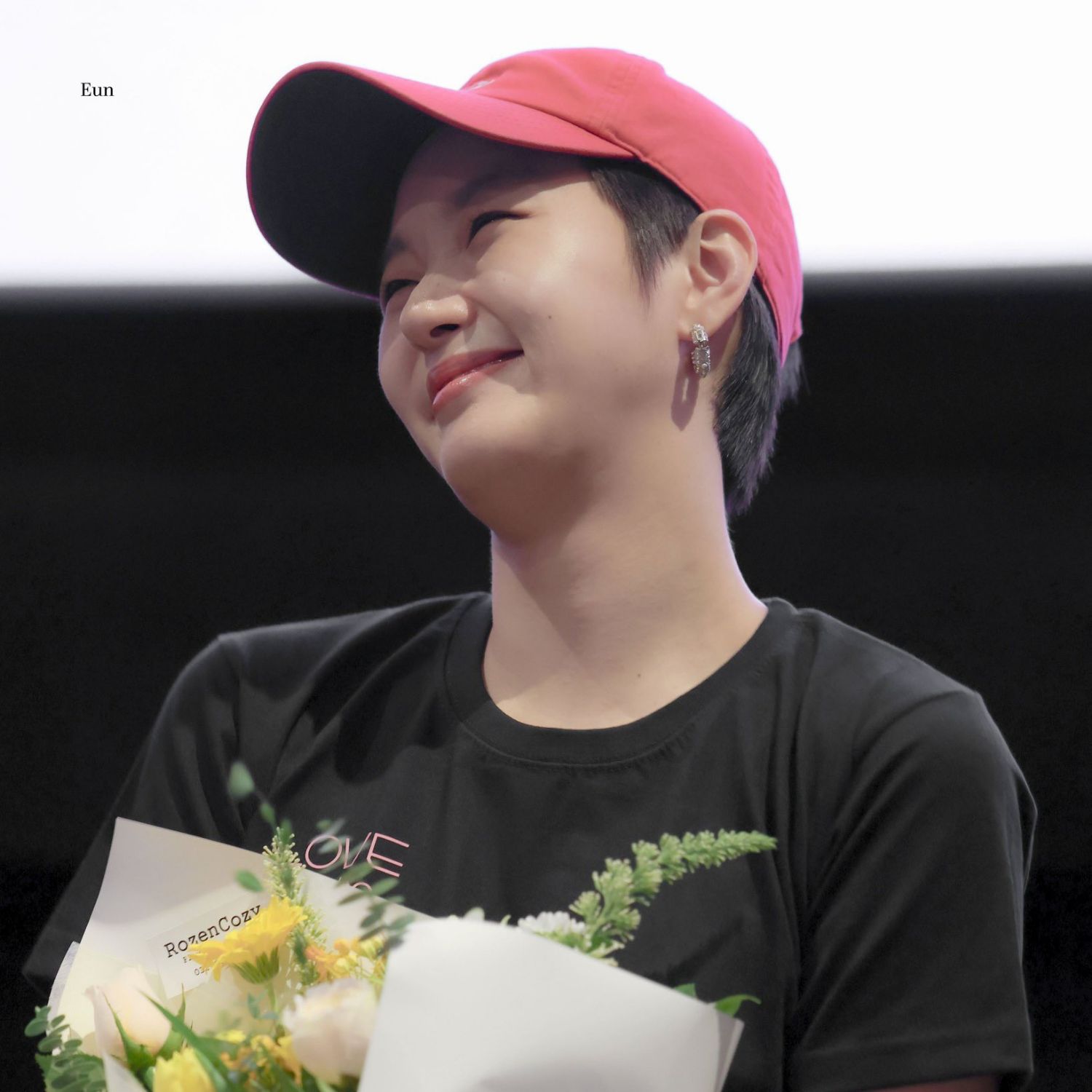 金高銀的最新照片