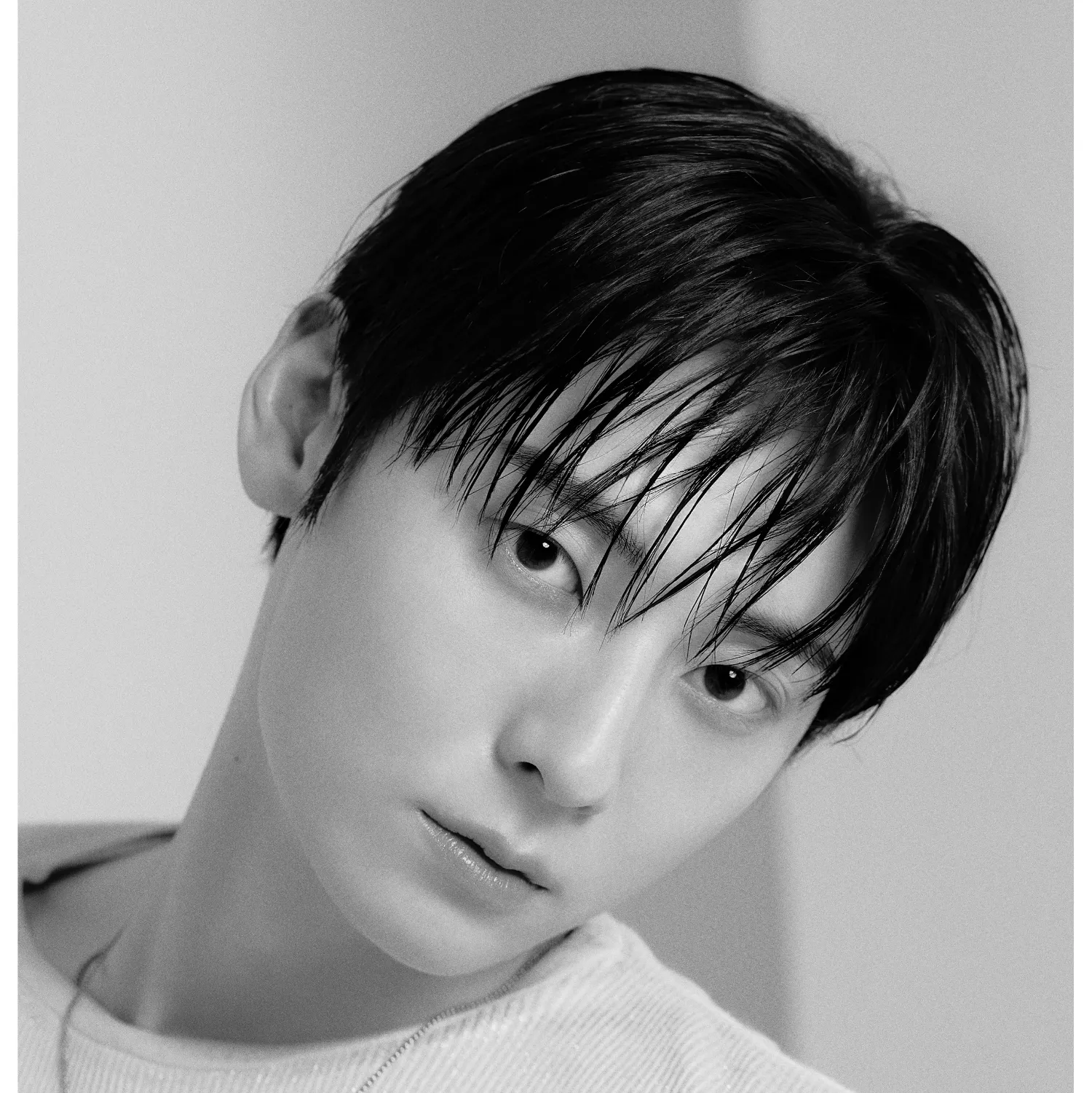Recent activity shot of Hwang Minhyun