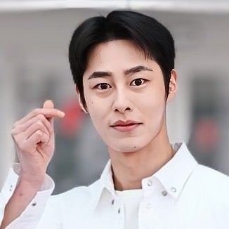 A moment captured by a fan of Lee Jaewook