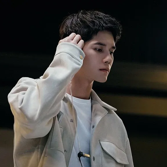 Momen yang diabadikan oleh penggemar Ong Seongwu