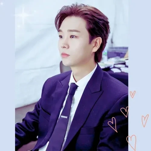 Representative photo of Song Minjun showing their charm