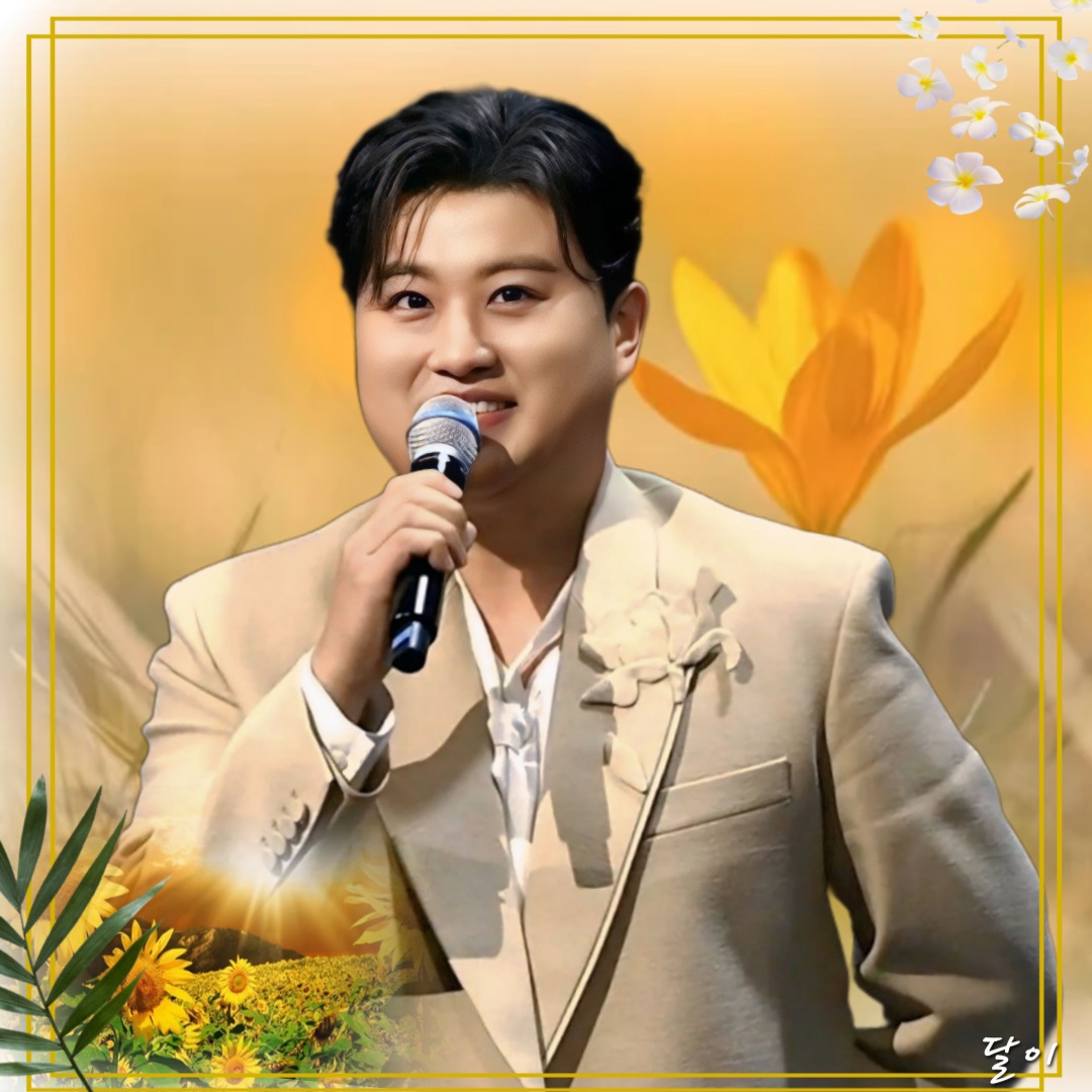 粉丝拍下的金浩中瞬间