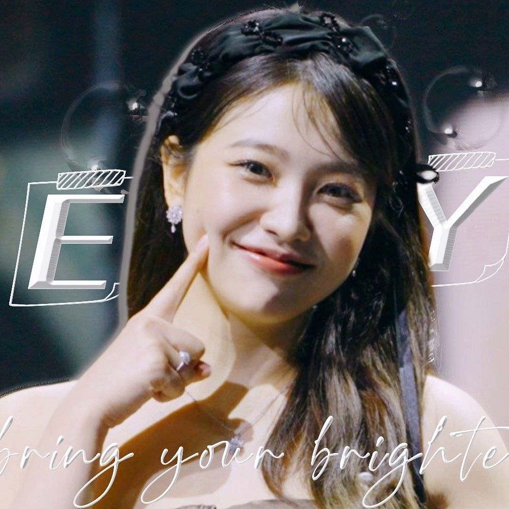 Recent activity shot of Yeri (1999)