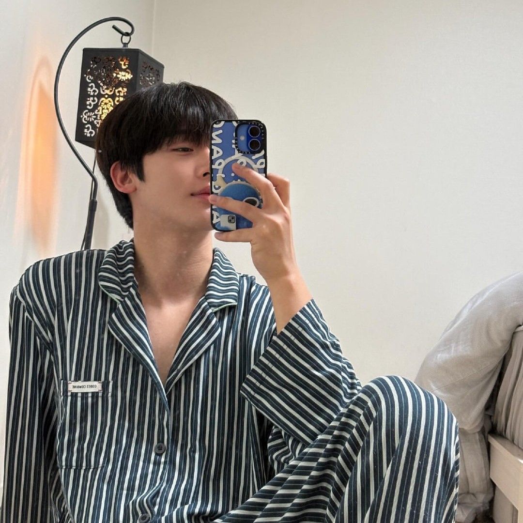 Latest photo of Kim Yohan