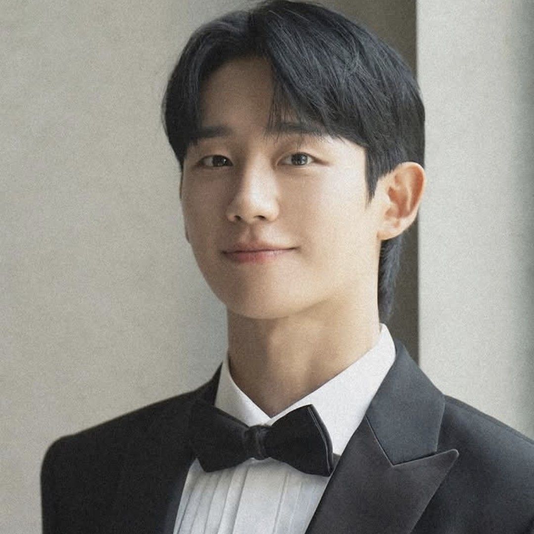 丁海寅的近期活動照