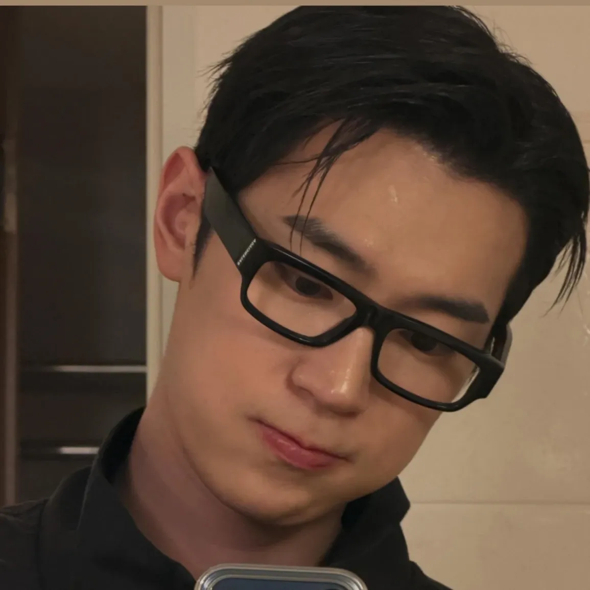 Behind-the-scenes cut of Park Seoham