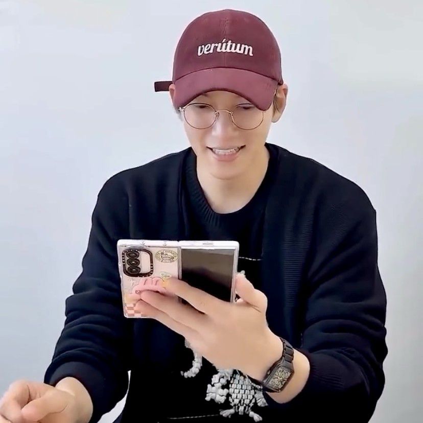 A moment captured by a fan of Ji Changwook