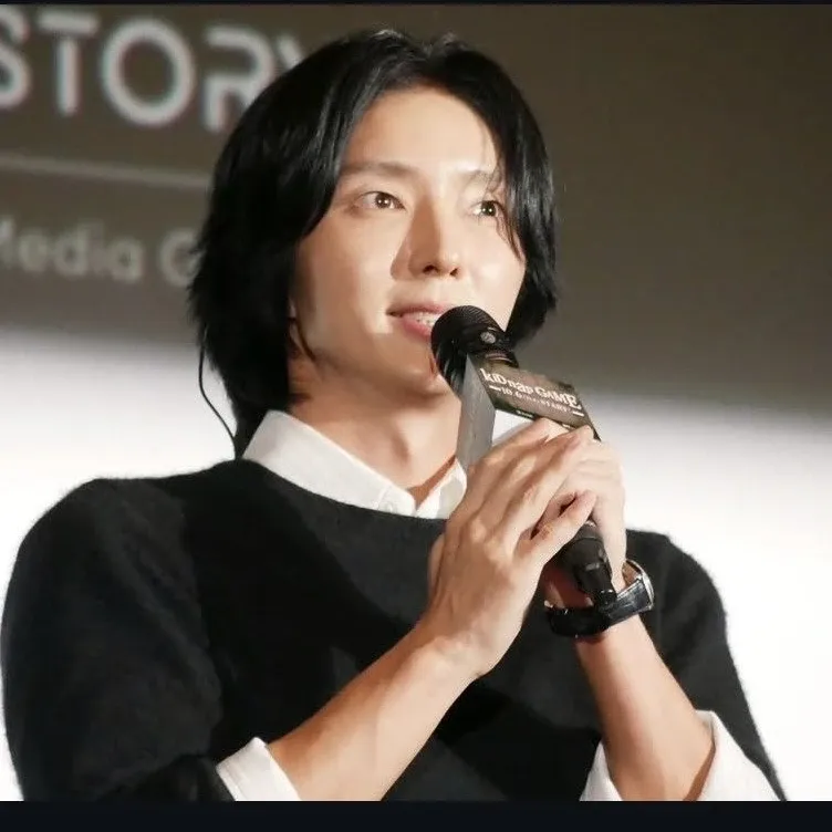 이준기 최근 활동샷