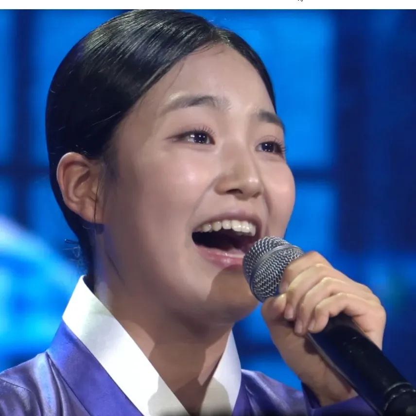 김태연의 비하인드 컷