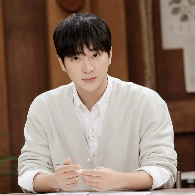 Latest photo of Lee Sangyeob