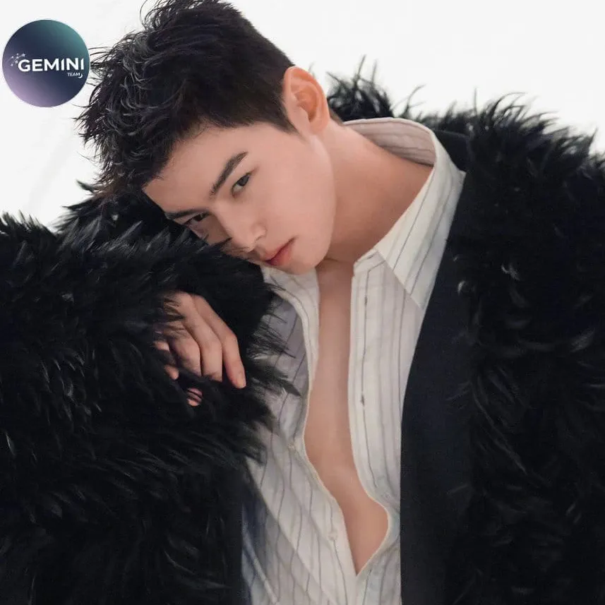 Latest photo of Cha Eunwoo