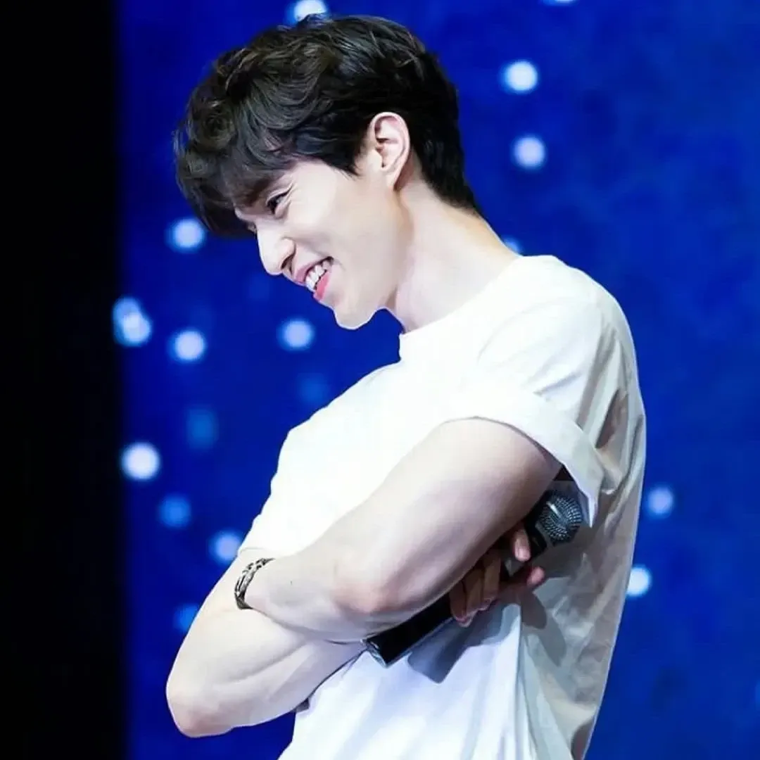 Latest photo of Lee Dongwook