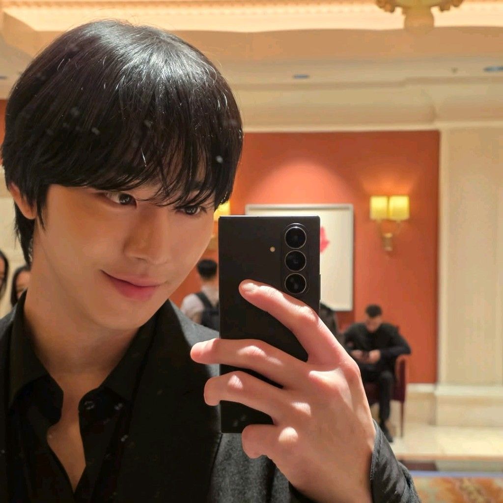 Cuplikan di balik layar dari Ahn Hyoseop