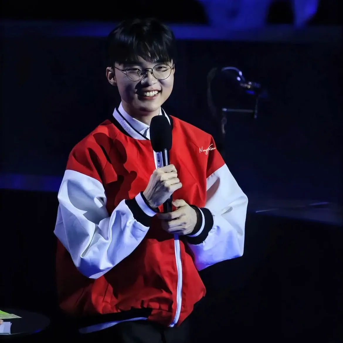 Behind-the-scenes cut of Faker
