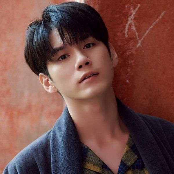 옹성우의 비하인드 컷