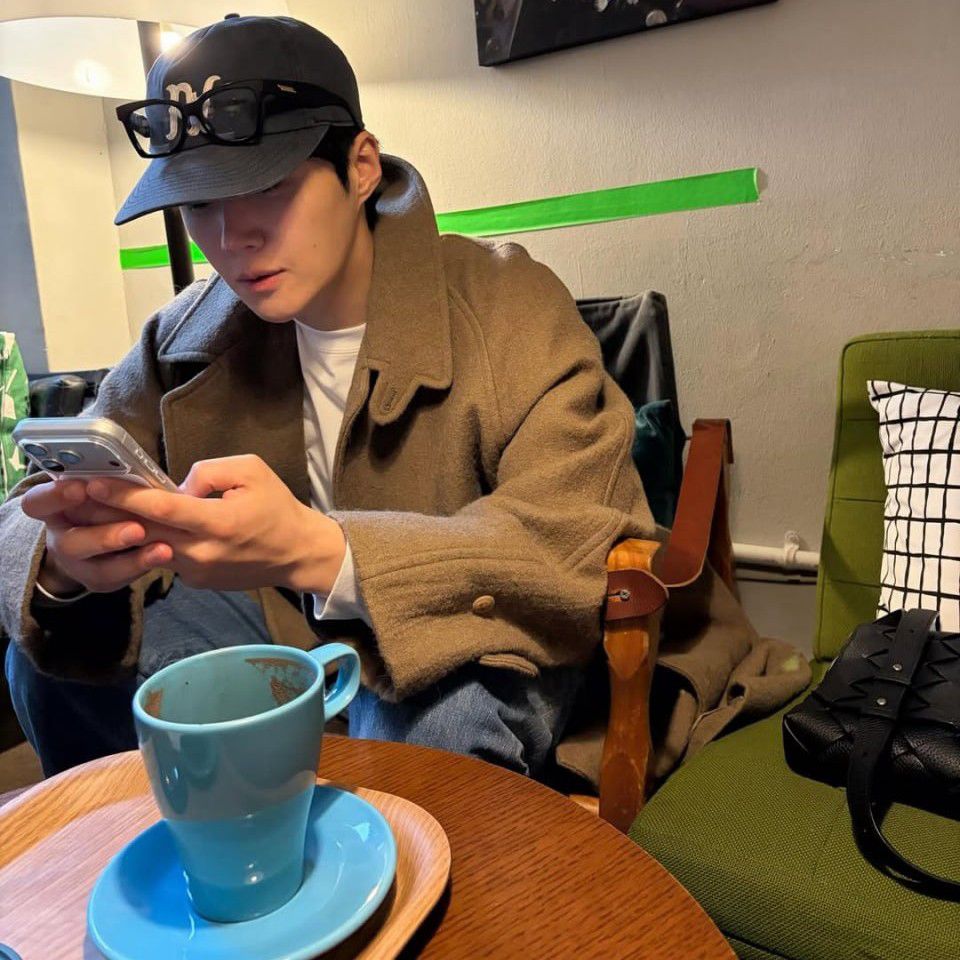 A moment captured by a fan of Kim Seonho