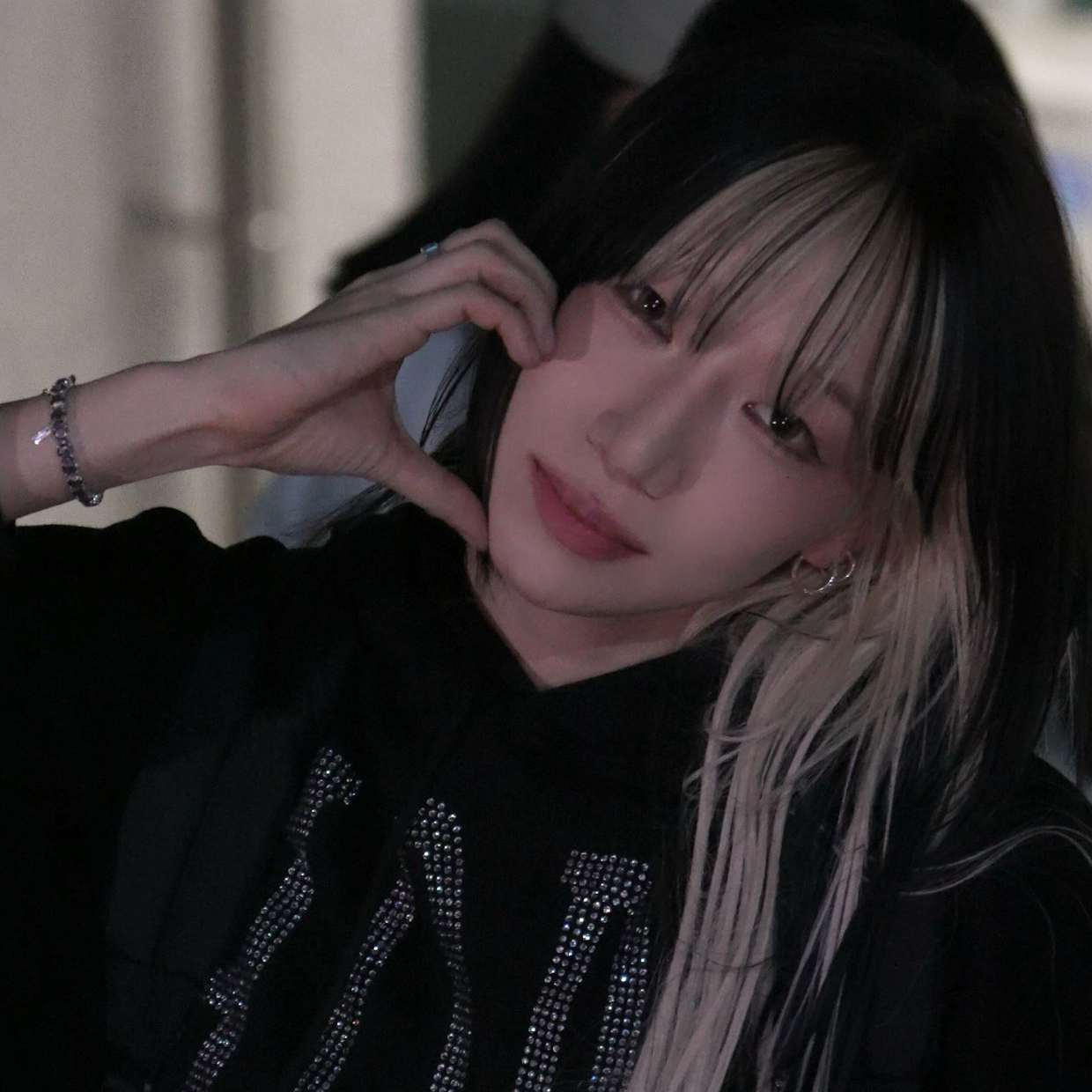 A moment captured by a fan of BADA