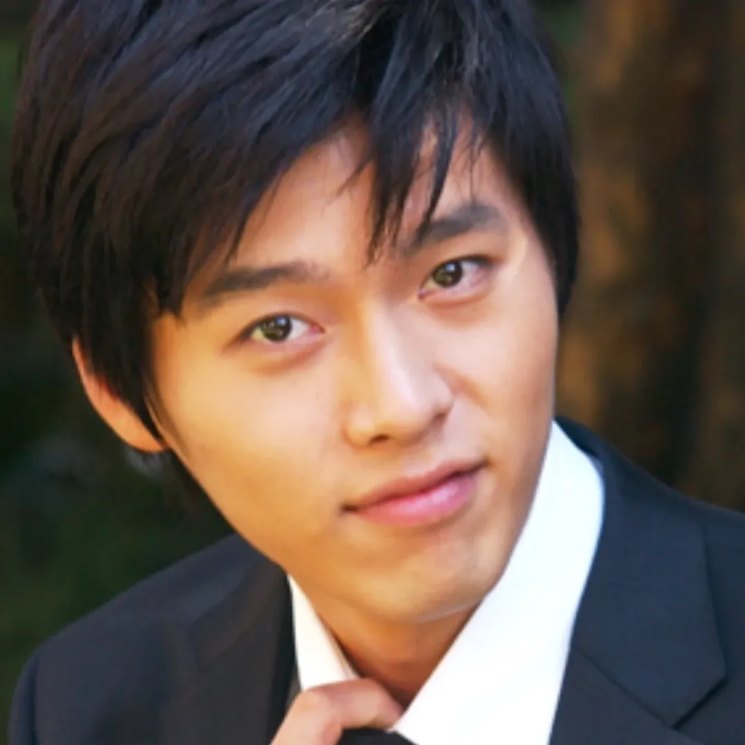 Foto terbaru dari Hyun Bin