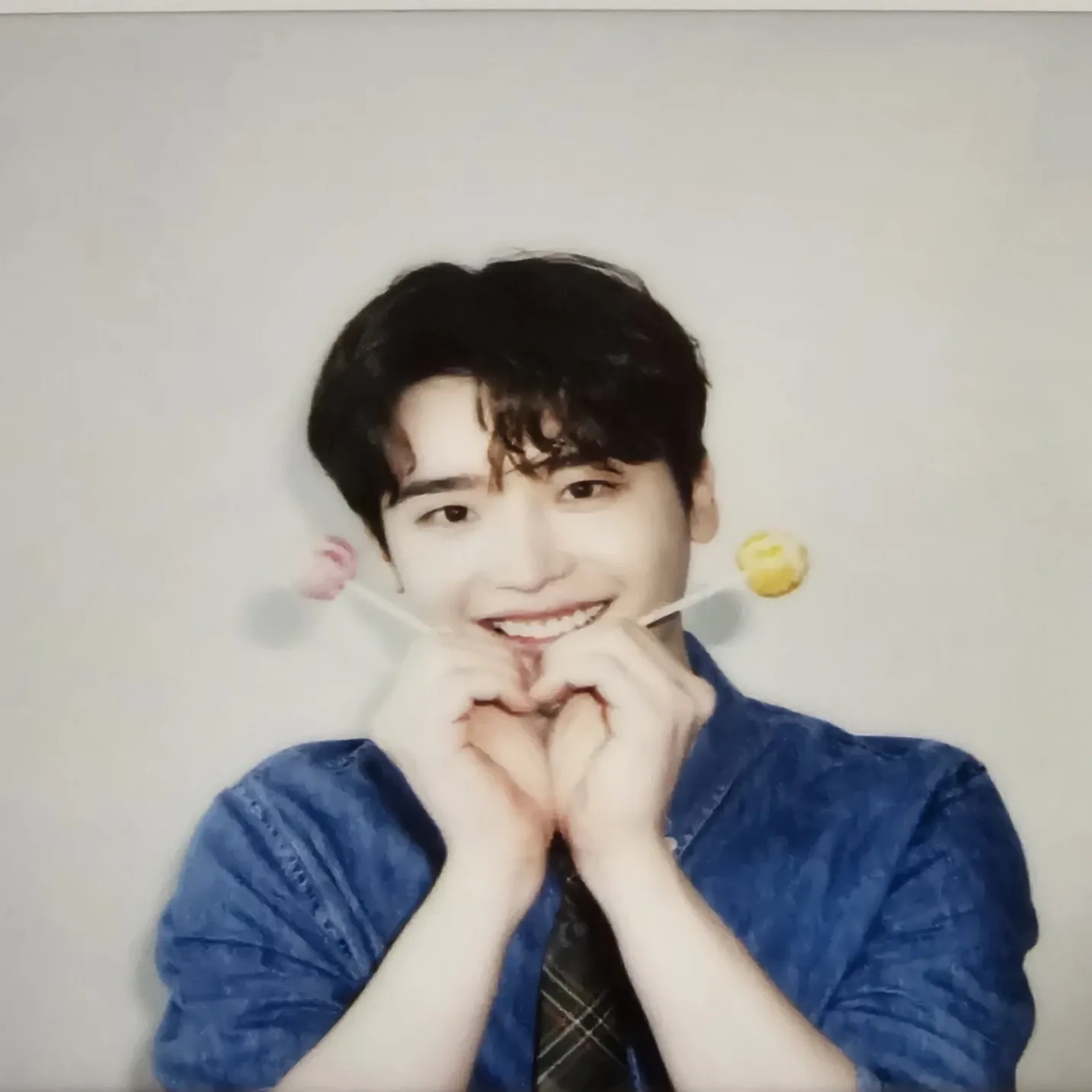 Recent activity shot of Lee Jongsuk