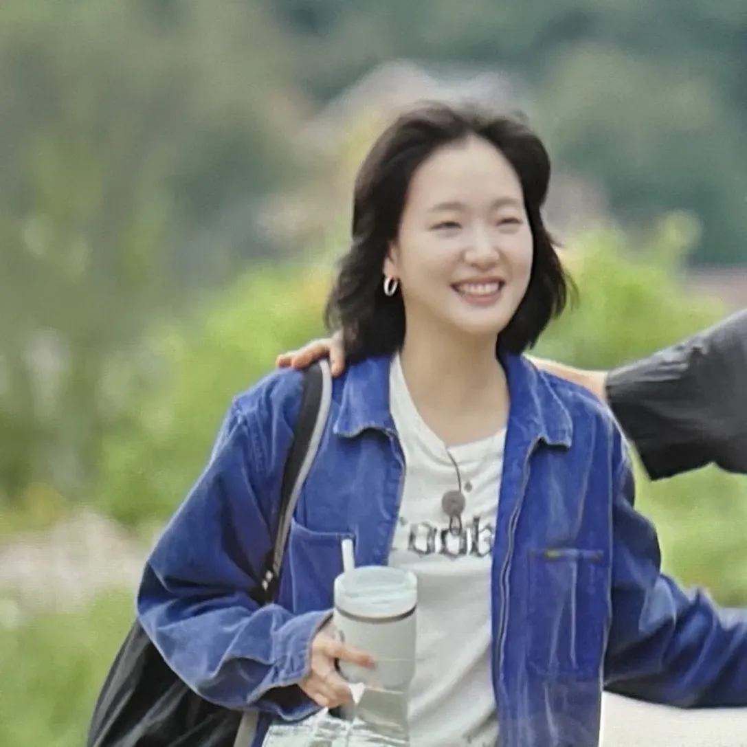 Cuplikan di balik layar dari Kim Goeun