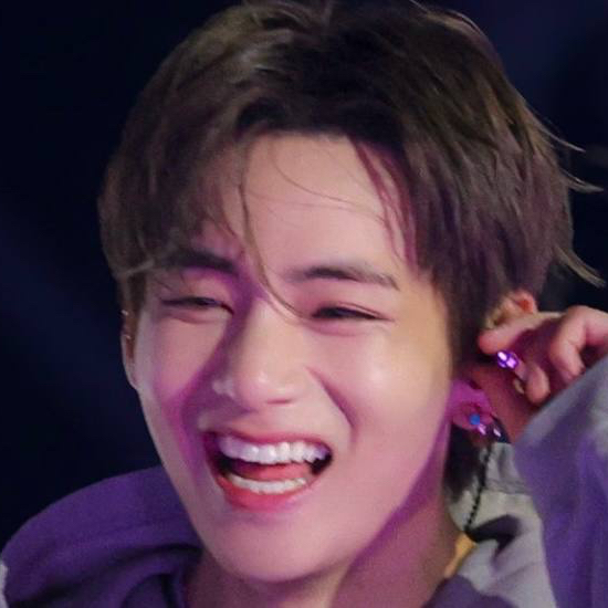 Recent activity shot of Kim Taehyung (V)