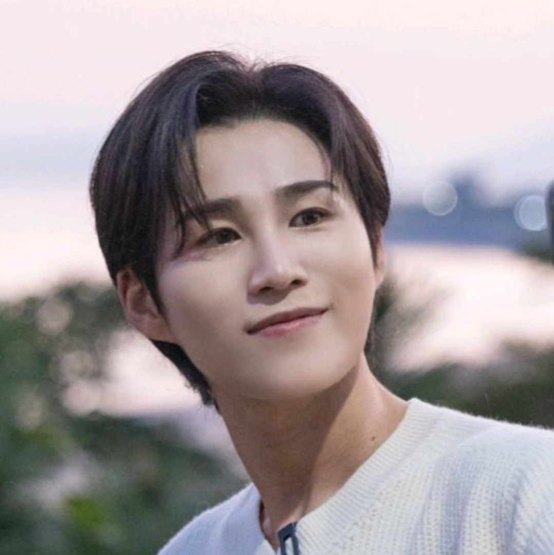 Foto kegiatan terbaru dari Kim Heejae