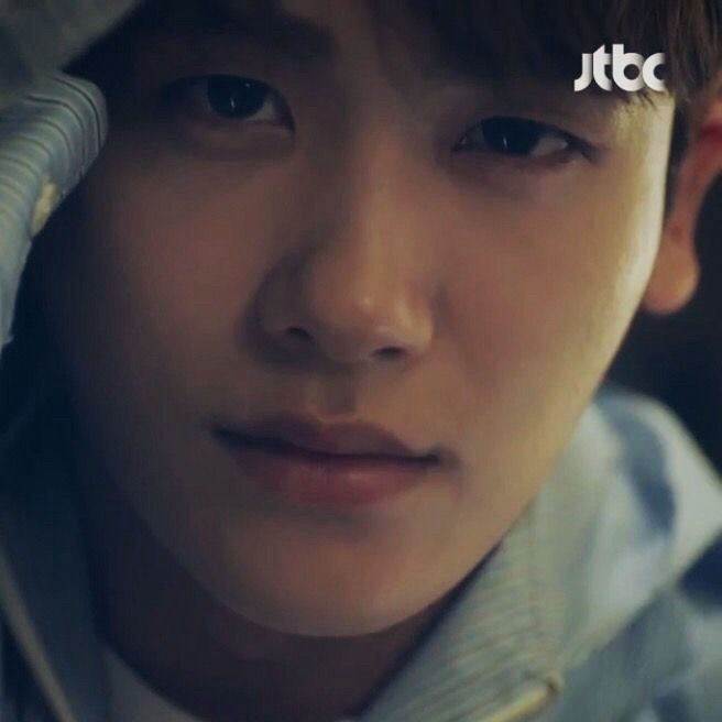 Behind-the-scenes cut of Park Hyungsik