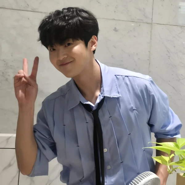 Representative photo of Park Minsu showing their charm