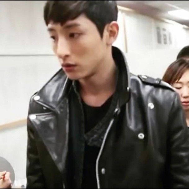 Behind-the-scenes cut of Lee Soohyuk