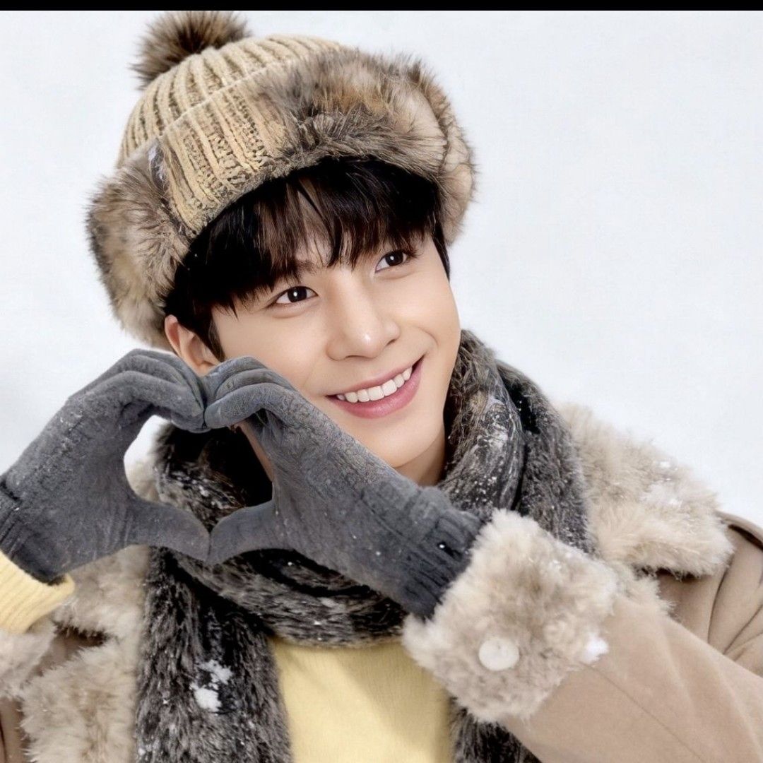 Cuplikan di balik layar dari Jeong Dongwon