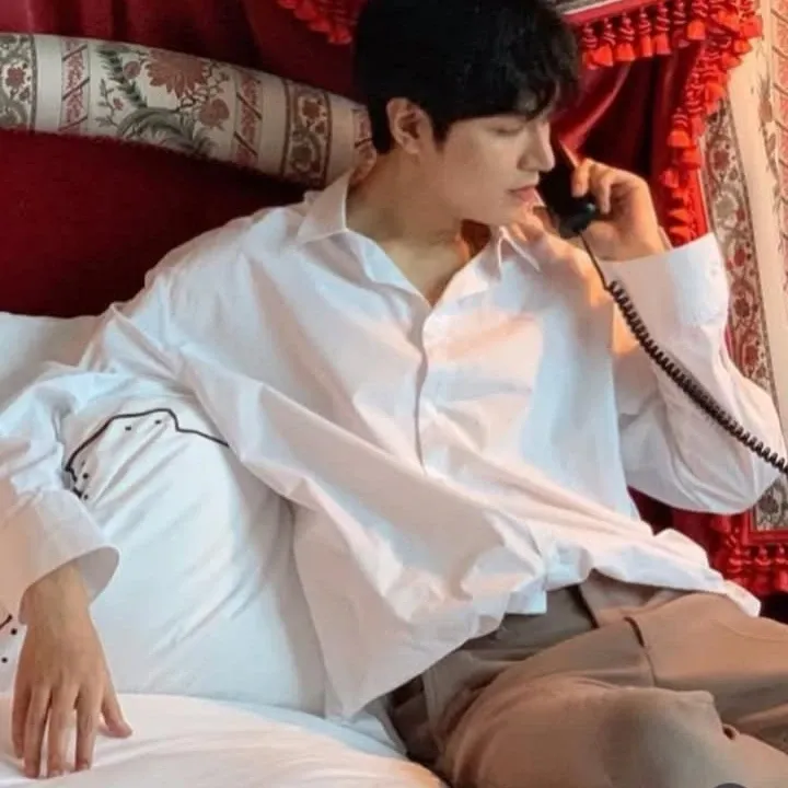 Behind-the-scenes cut of Lee Minho