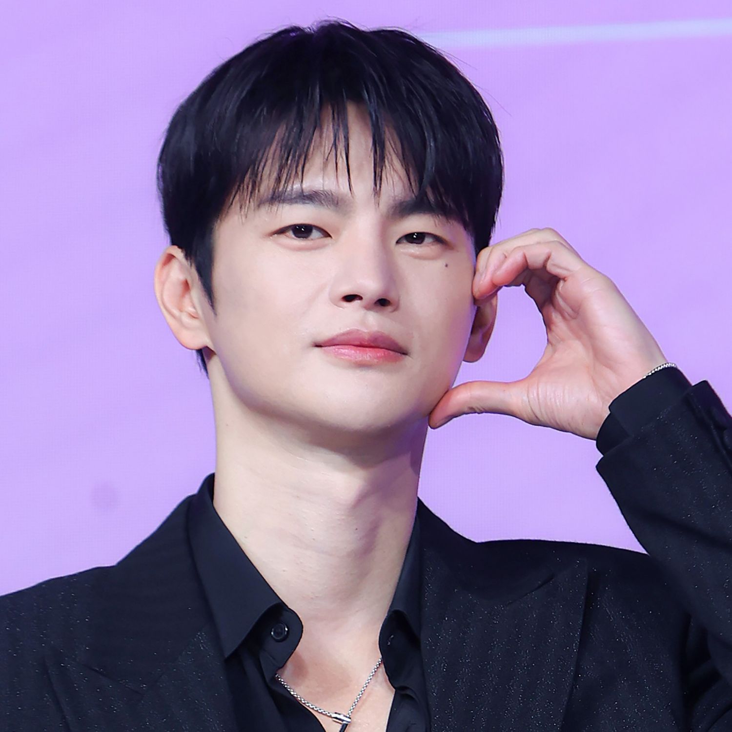 ソ・イングクのビハインドカット