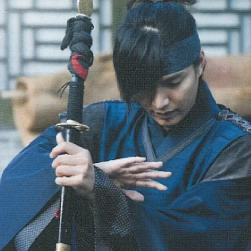 Behind-the-scenes cut of Lee Minho