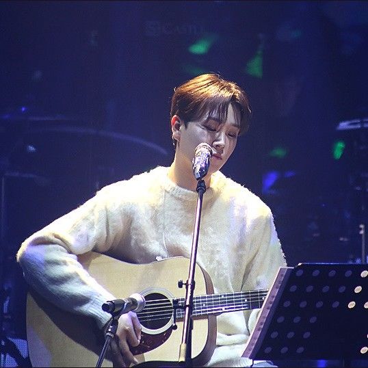 Latest photo of Song Minjun