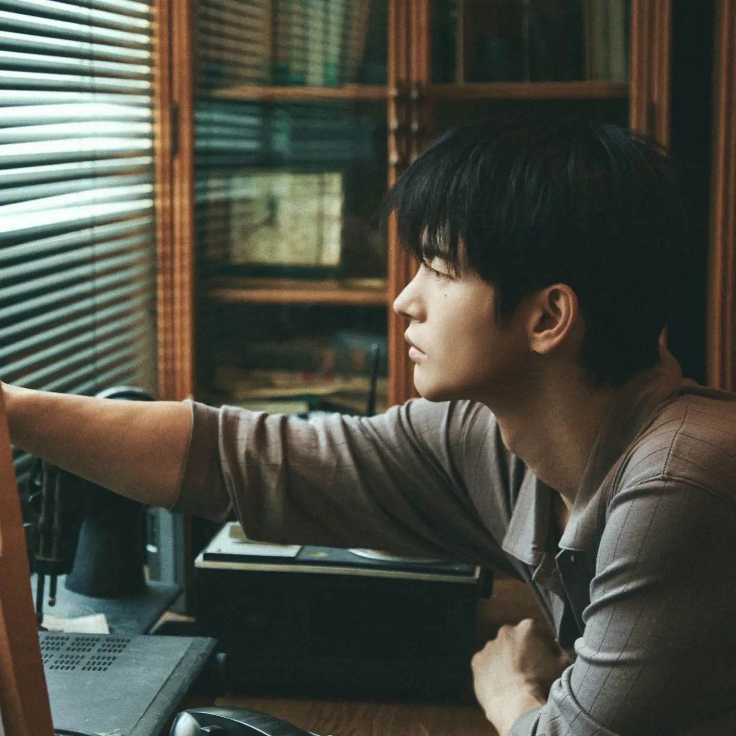 Cuplikan di balik layar dari Seo Inguk