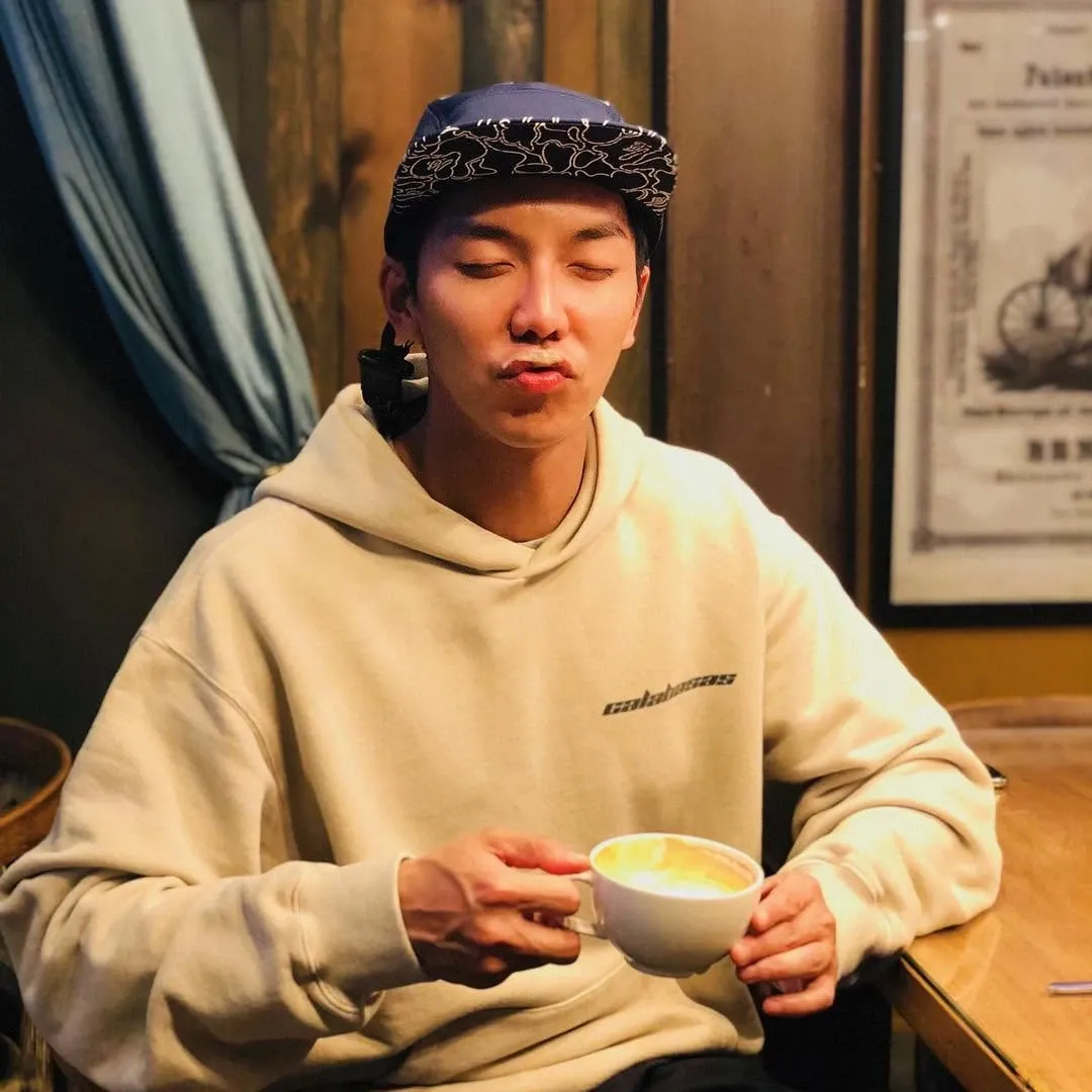 イ・スンギのビハインドカット