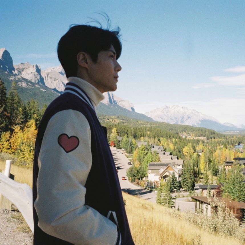 金宣虎的近期活動照