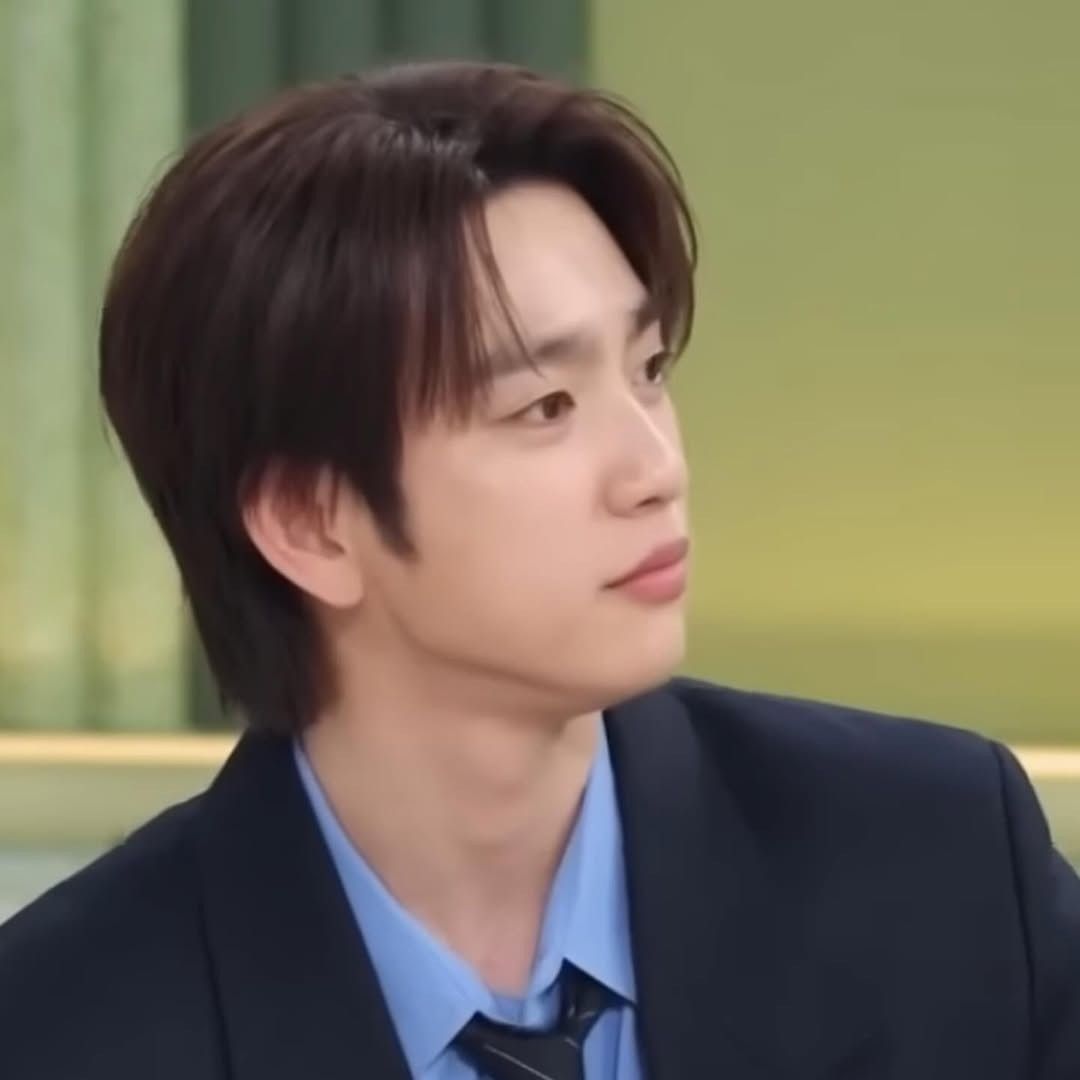 粉丝拍下的朴珍荣瞬间