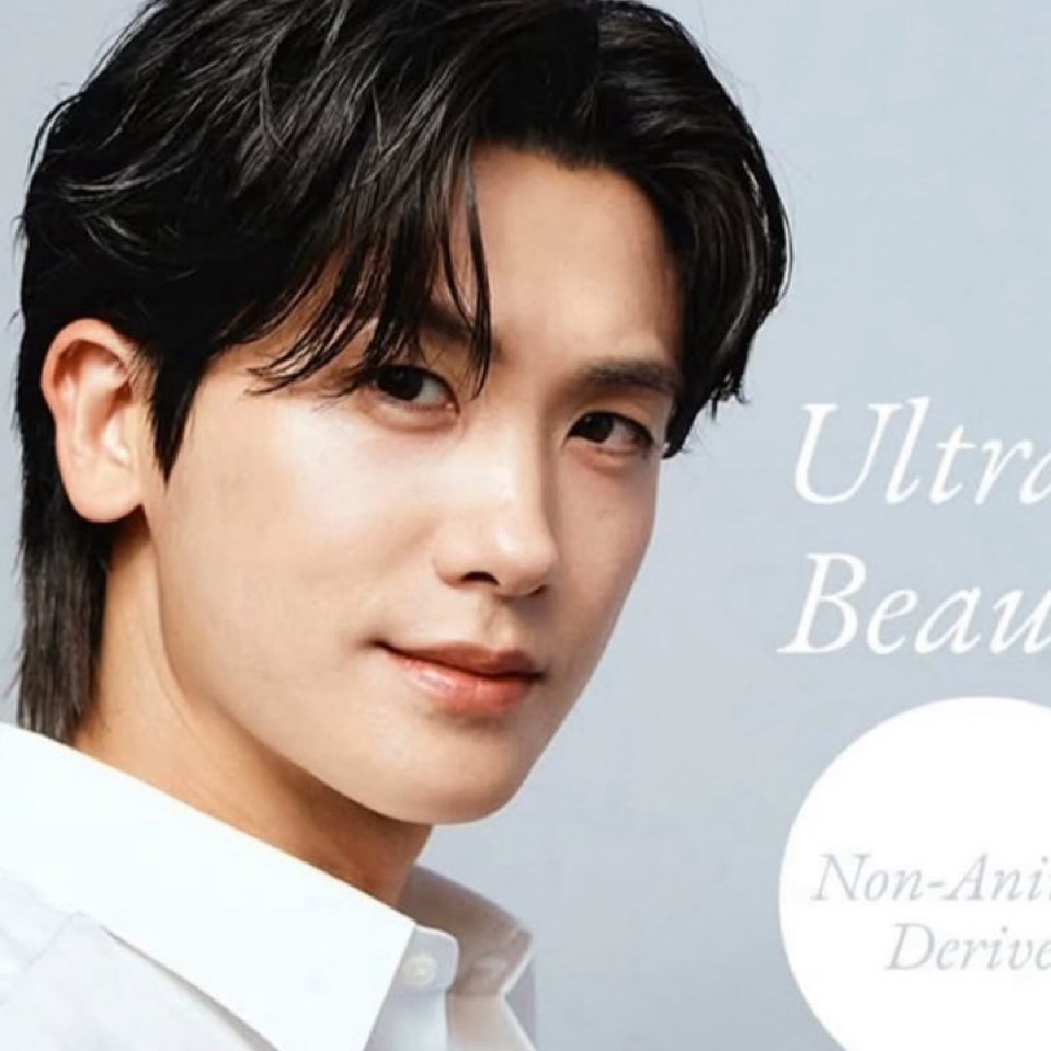 Behind-the-scenes cut of Park Hyungsik