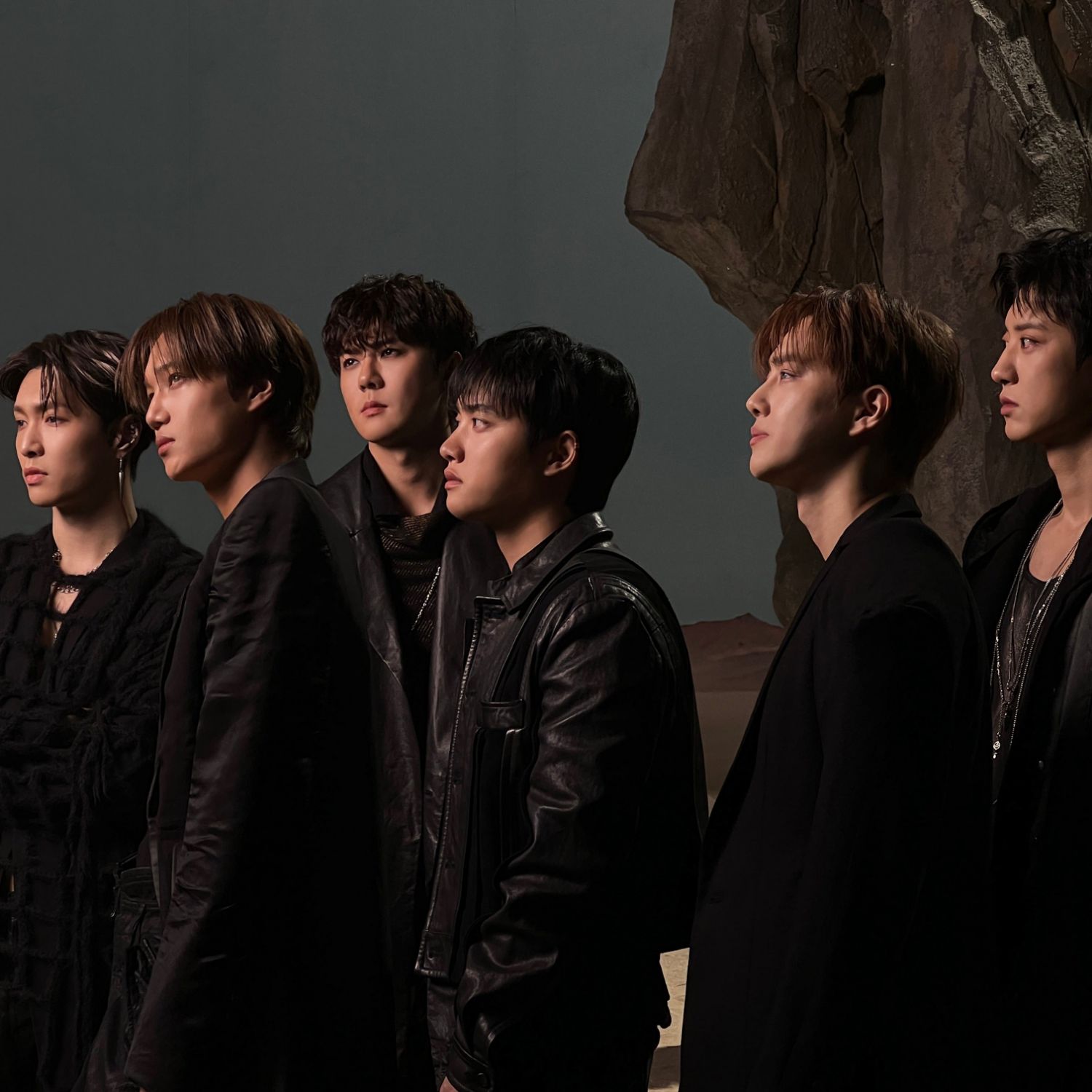 都暻秀 (D.O.)的最新照片