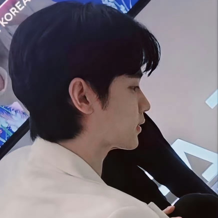 金秀賢的幕後花絮